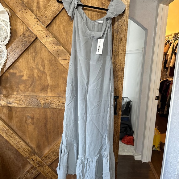 NWT Reformation Butterfly Dress -- Fog 8 - Picture 2 of 3